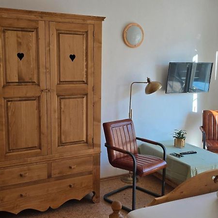 Haus Auszeit Bed & Breakfast Wenns Exterior photo